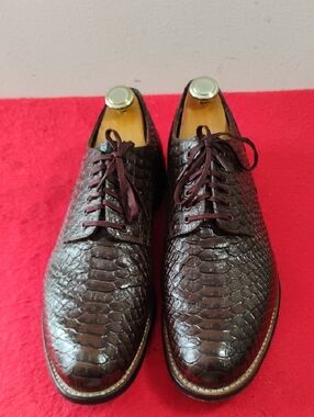 Stacy Adams Dark Brown Embossed Leather Oxfords